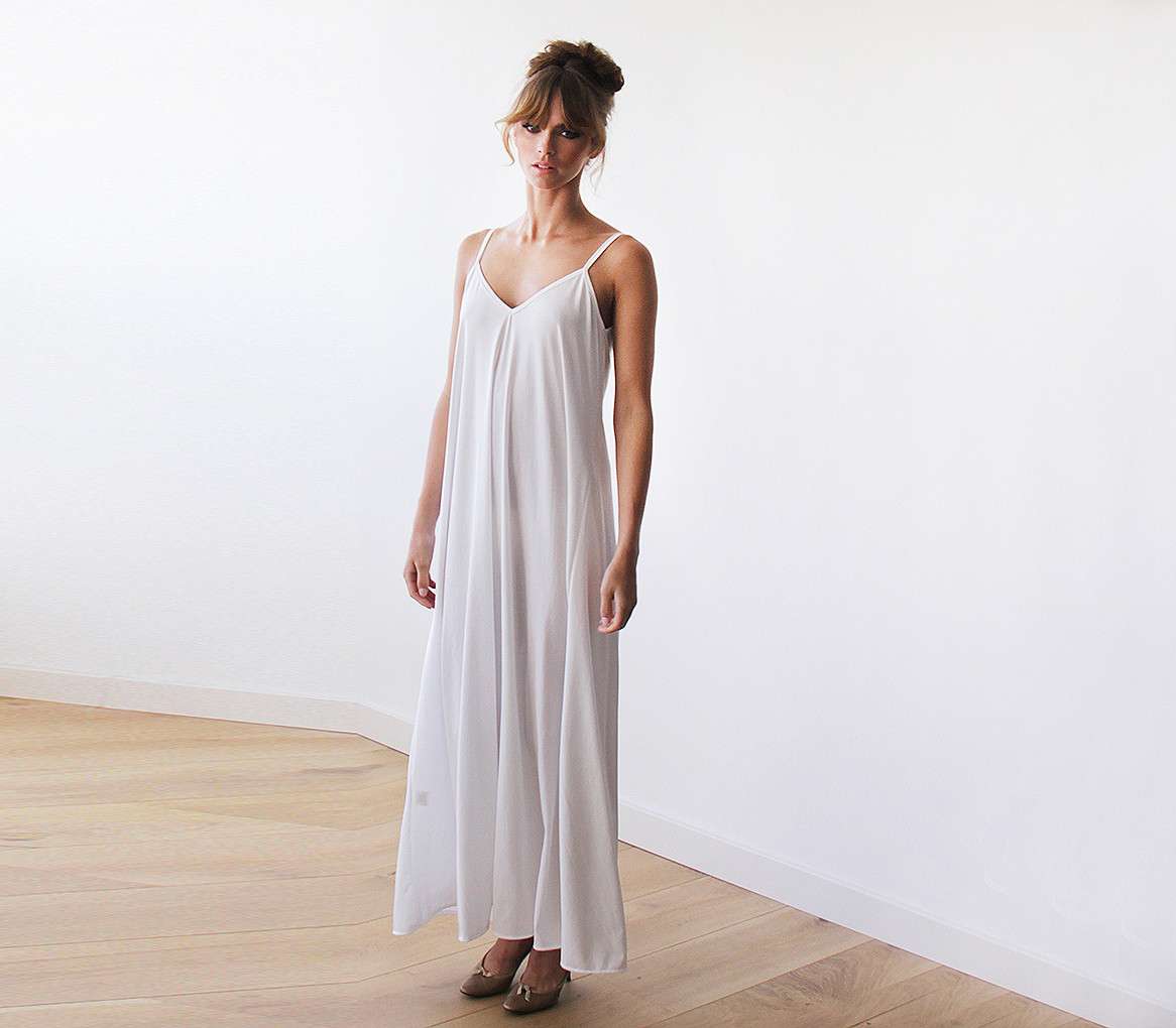 C__Data_Users_DefApps_AppData_INTERNETEXPLORER_Temp_Saved Images_maxi_lining_white_ee790601-04a7-4e9e-bd1f-57666f84116d